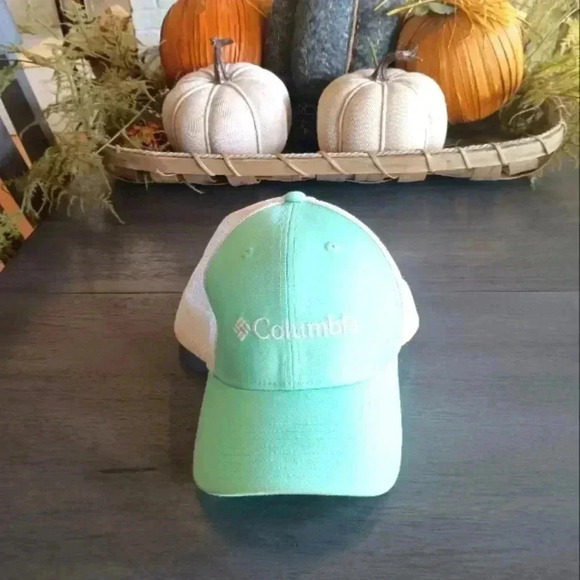 Columbia Hat New - Picture 1 of 3